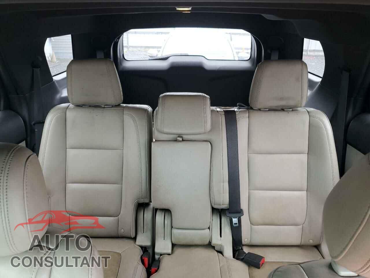FORD EXPLORER 2015 - 1FM5K8F88FGA10685