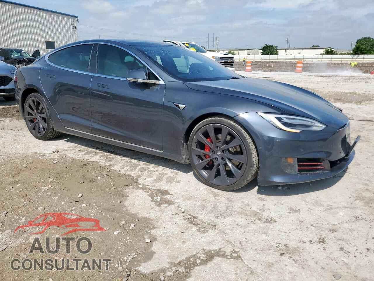 TESLA MODEL S 2017 - 5YJSA1E47HF199018