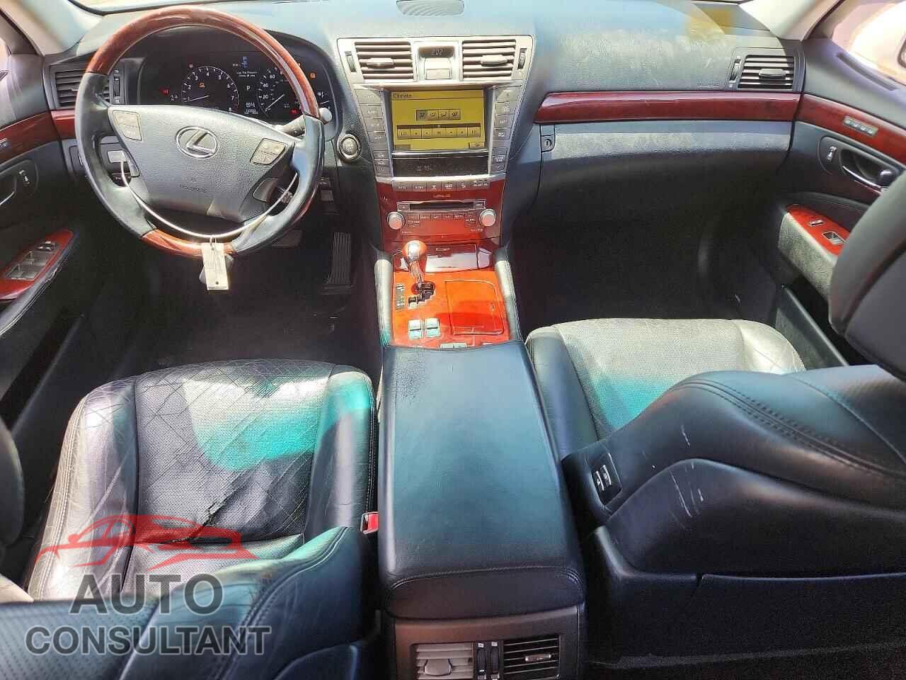 LEXUS LS460 2010 - JTHCL5EF1A5005113