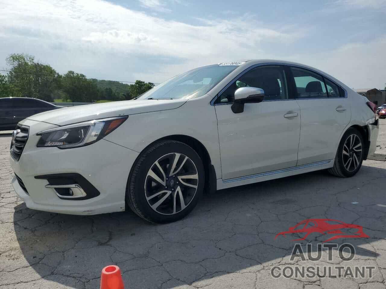 SUBARU LEGACY 2018 - 4S3BNAS63J3012998