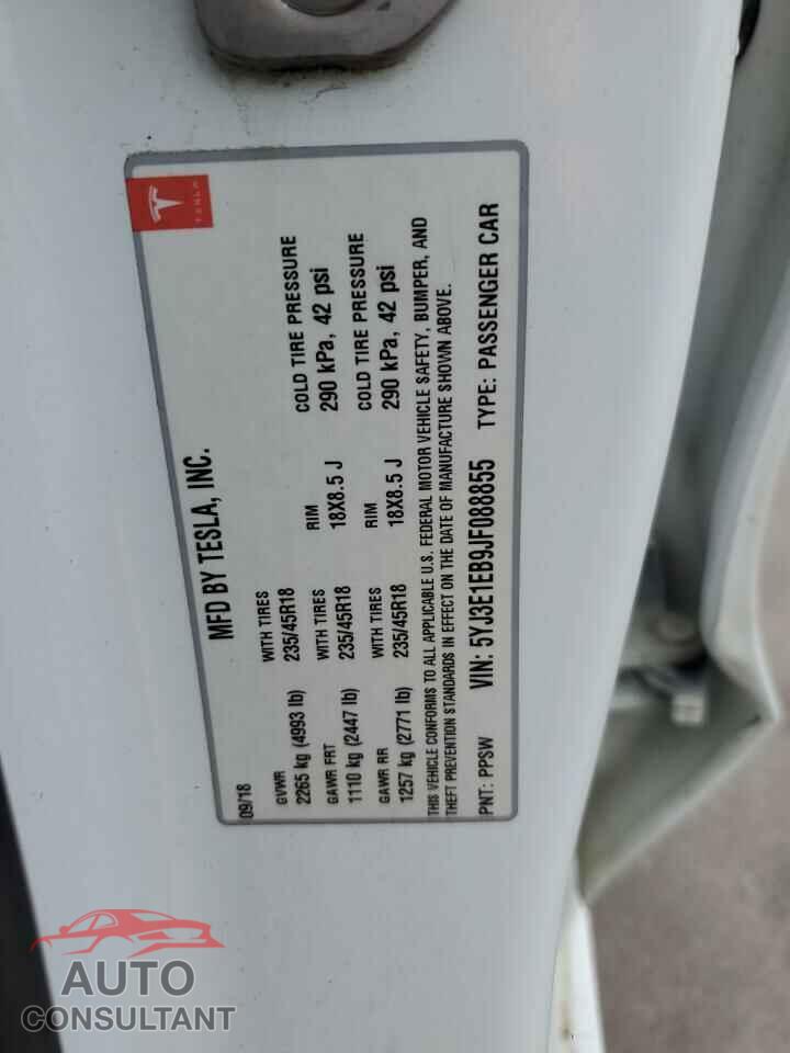 TESLA MODEL 3 2018 - 5YJ3E1EB9JF088855