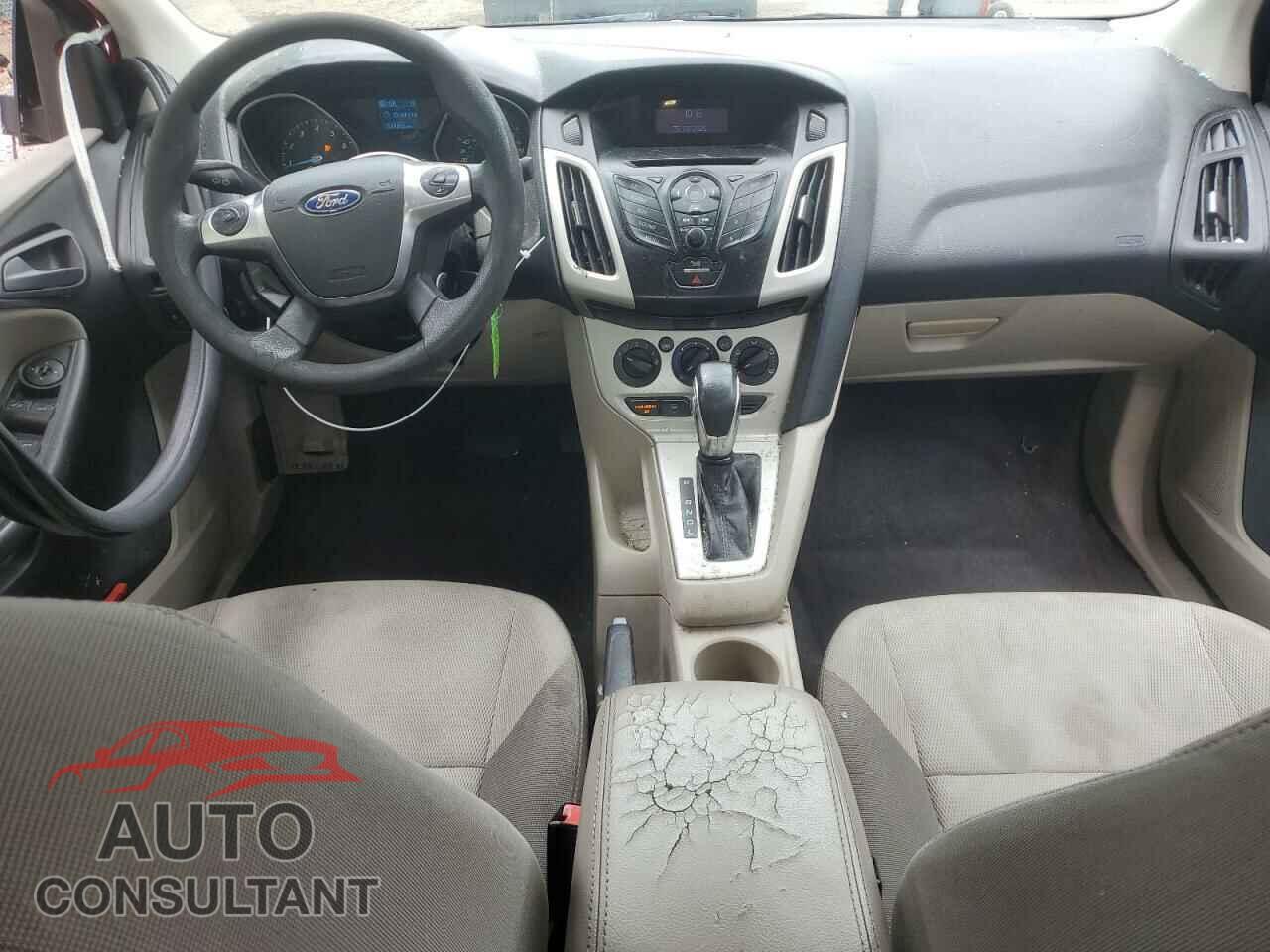 FORD FOCUS 2012 - 1FAHP3F27CL247646