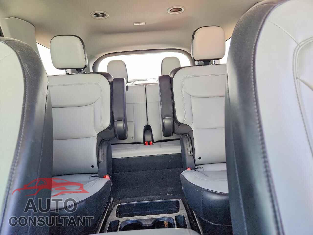 FORD EXPLORER 2021 - 1FMSK7DH6MGB15643