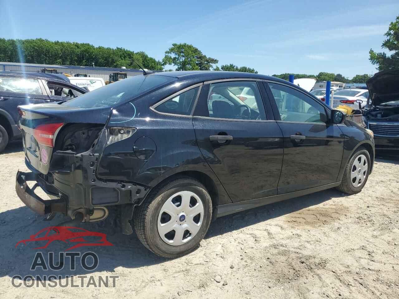 FORD FOCUS 2017 - 1FADP3E24HL212215