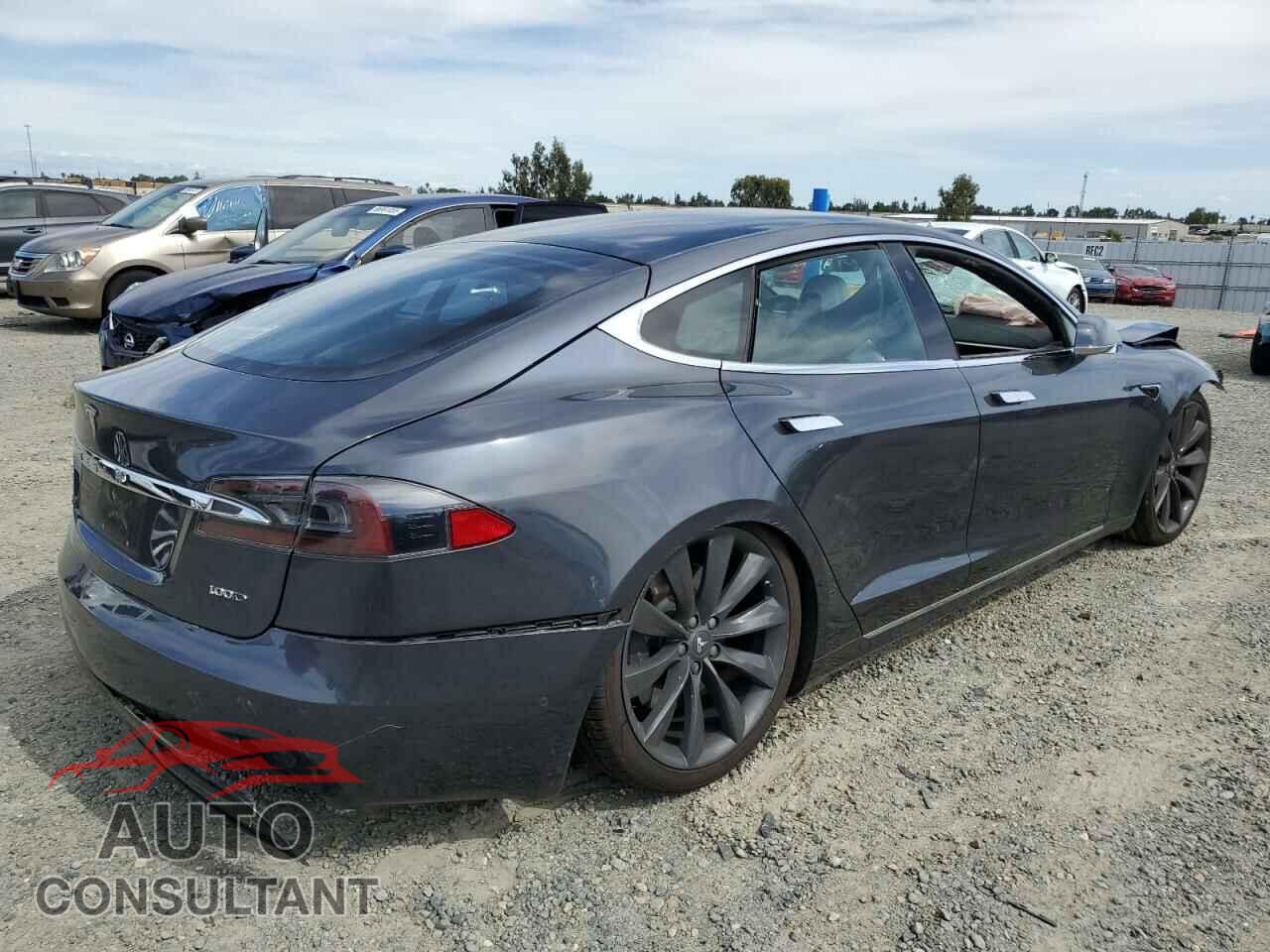 TESLA MODEL S 2017 - 5YJSA1E2XHF209491