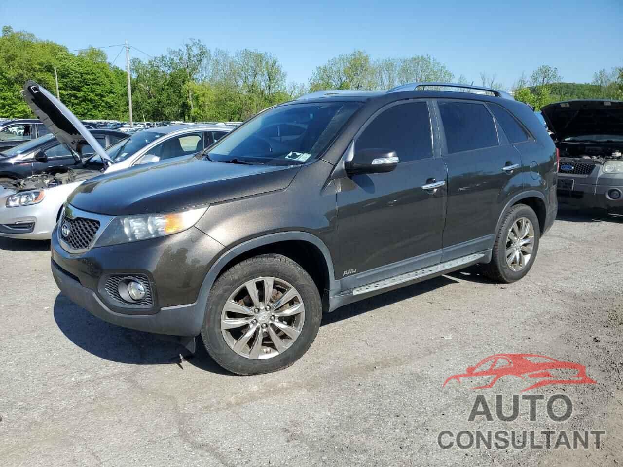 KIA SORENTO 2011 - 5XYKUDA28BG180569