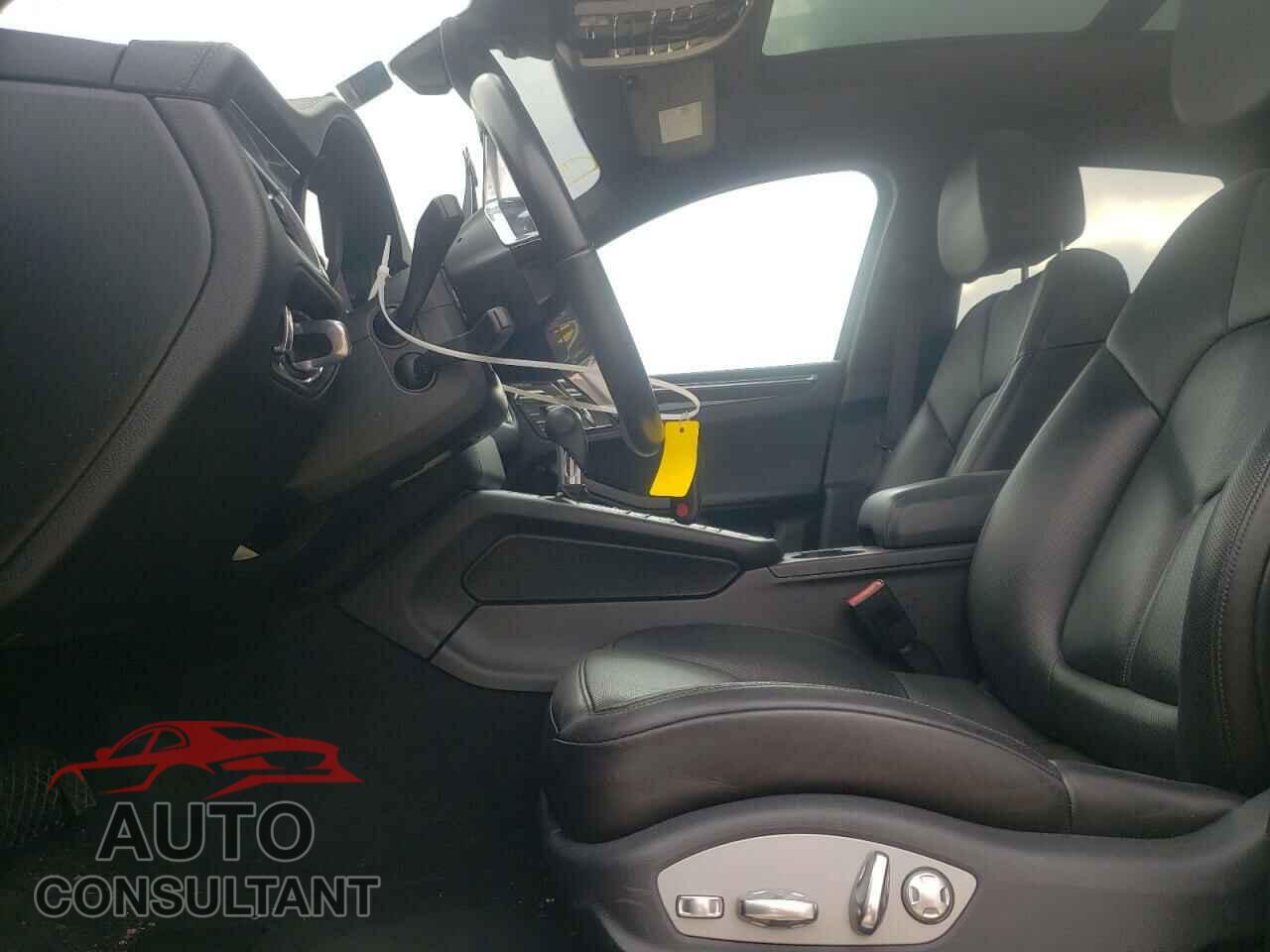 PORSCHE MACAN 2016 - WP1AB2A58GLB45587