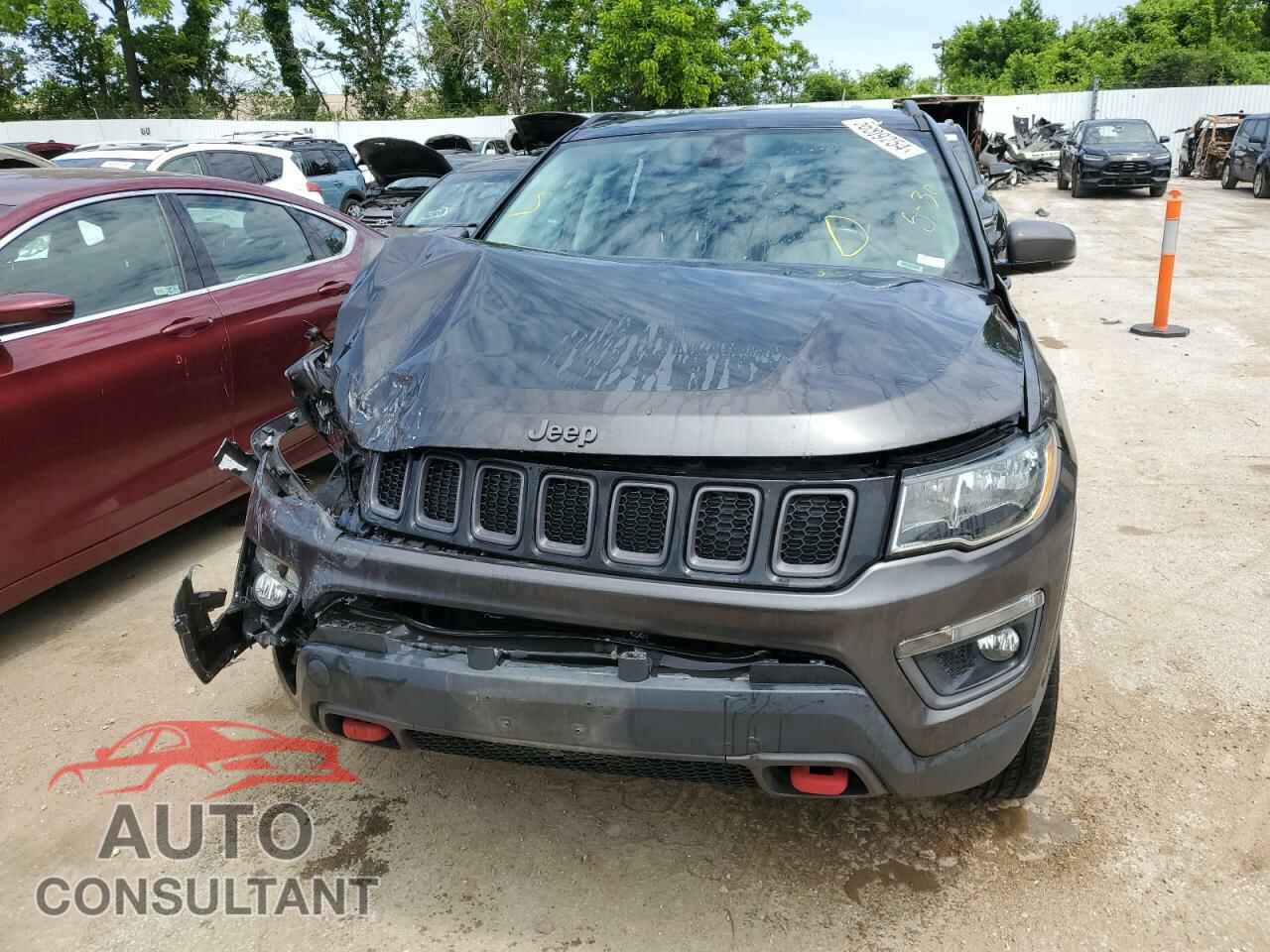 JEEP COMPASS 2019 - 3C4NJDDB2KT618254