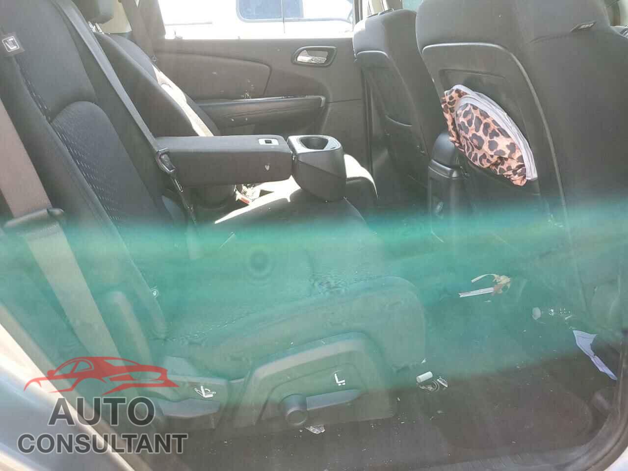 DODGE JOURNEY 2019 - 3C4PDCBB2KT779362
