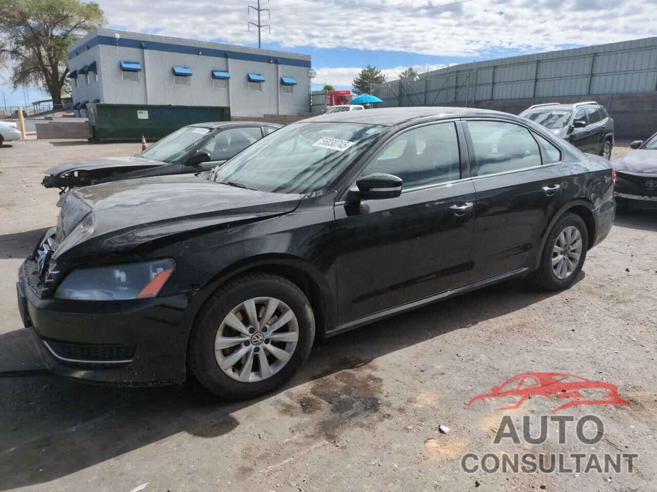 VOLKSWAGEN PASSAT 2013 - 1VWAH7A35DC017750
