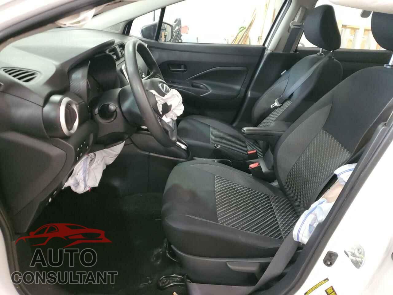 NISSAN VERSA 2020 - 3N1CN8DV8LL879311
