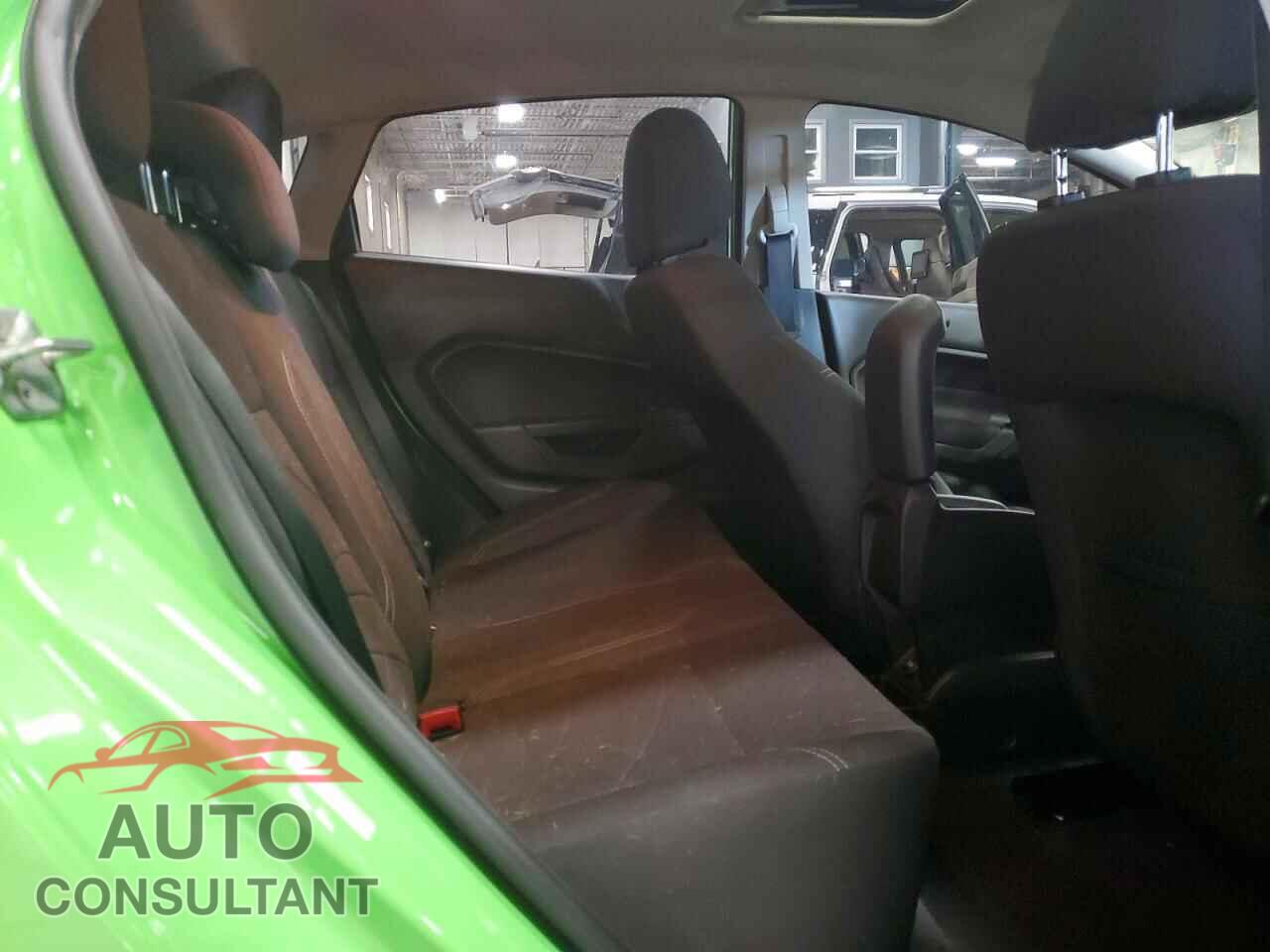 FORD FIESTA 2014 - 3FADP4EJ0EM110871