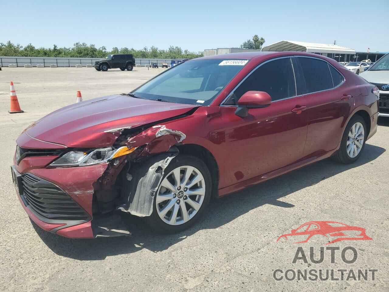 TOYOTA CAMRY 2018 - 4T1B11HK4JU531175