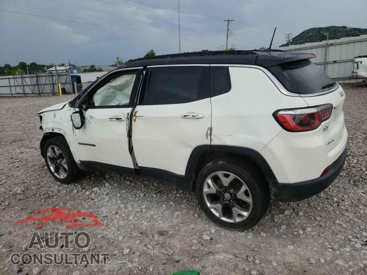 JEEP COMPASS 2018 - 3C4NJDCB6JT307507