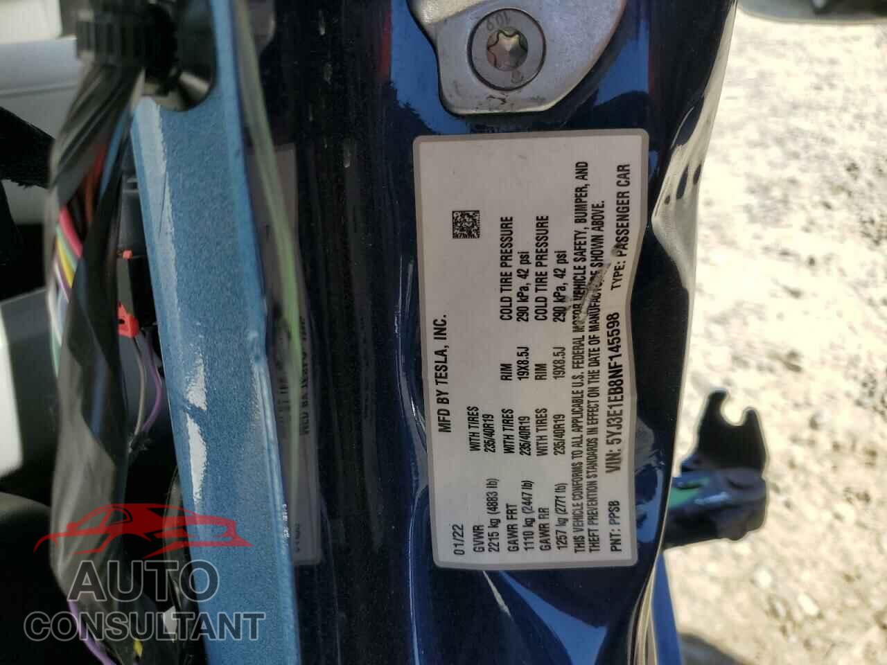 TESLA MODEL 3 2022 - 5YJ3E1EB8NF145598
