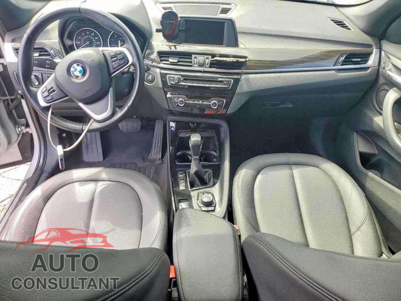 BMW X1 2016 - WBXHT3C34G5E52411
