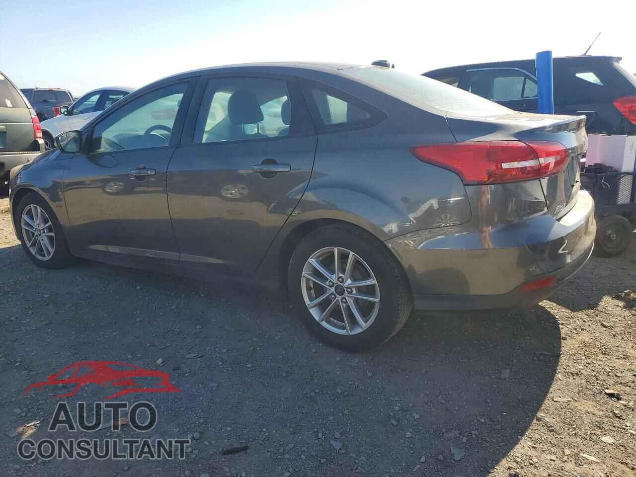 FORD FOCUS 2015 - 1FADP3F25FL358103