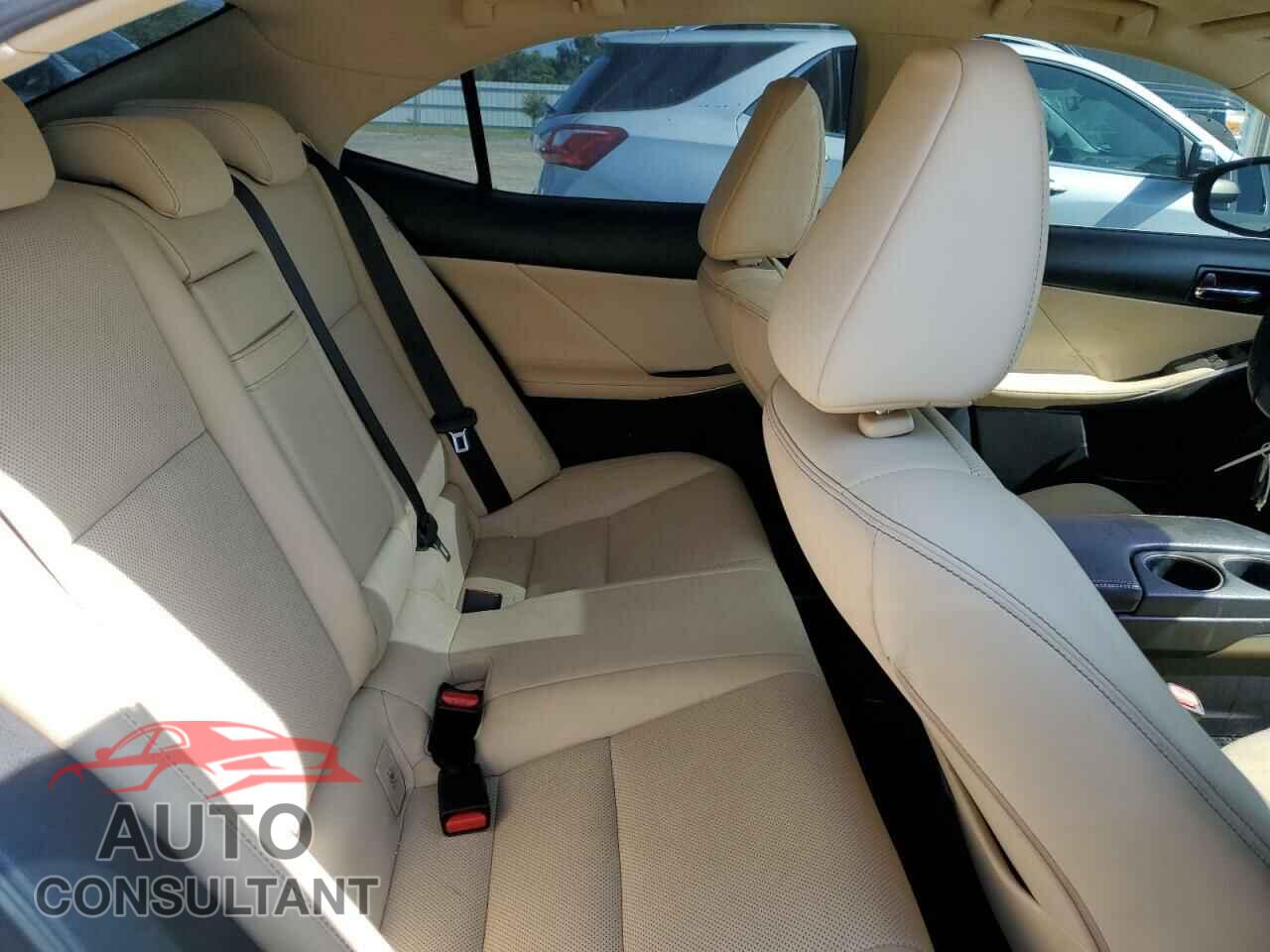 LEXUS IS 2014 - JTHBF1D28E5018635