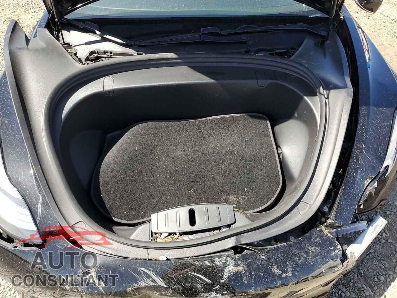 TESLA MODEL 3 2018 - 5YJ3E1EA3JF175948