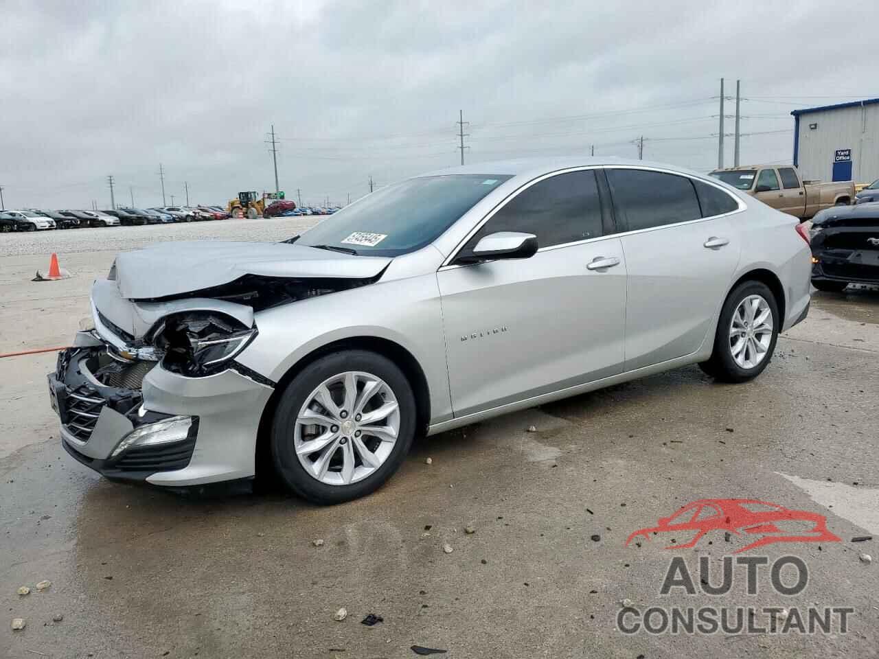 CHEVROLET MALIBU 2020 - 1G1ZD5ST5LF077716