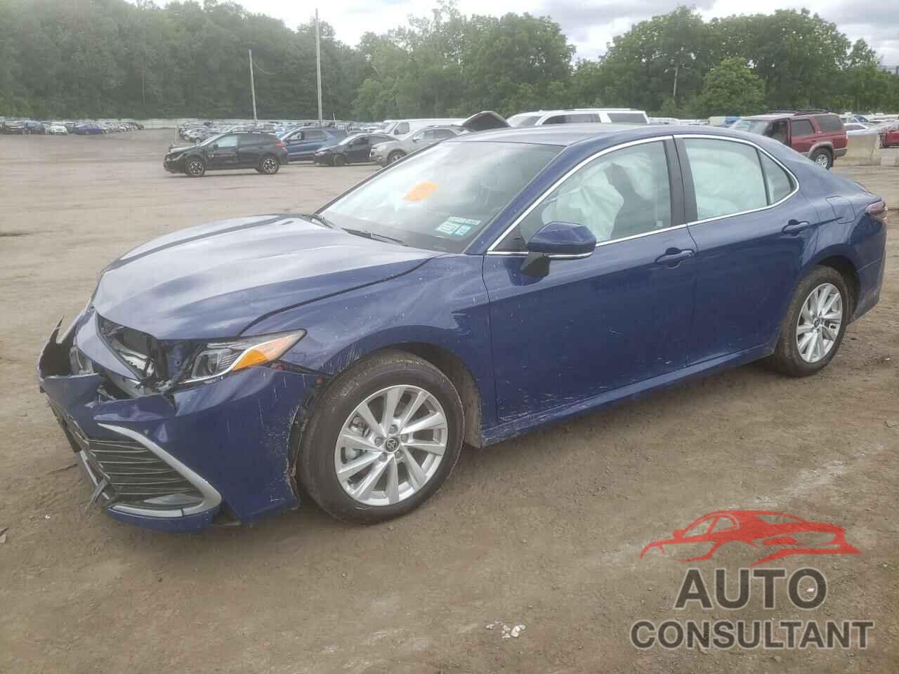 TOYOTA CAMRY 2024 - 4T1C11BK0RU118923
