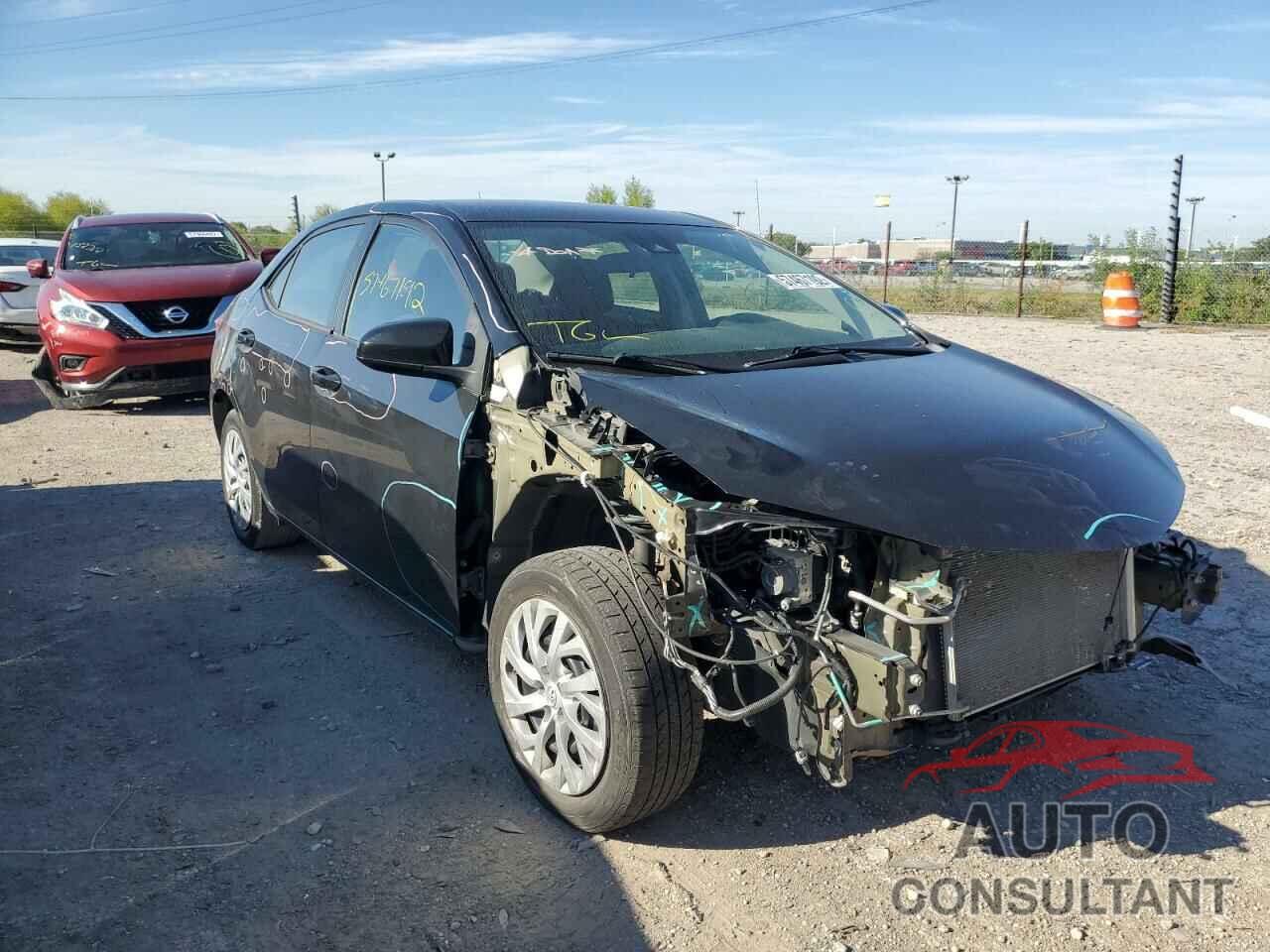 TOYOTA COROLLA 2018 - 5YFBURHE5JP791411