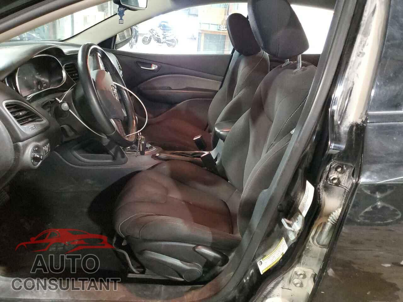 DODGE DART 2013 - 1C3CDFBA7DD289360