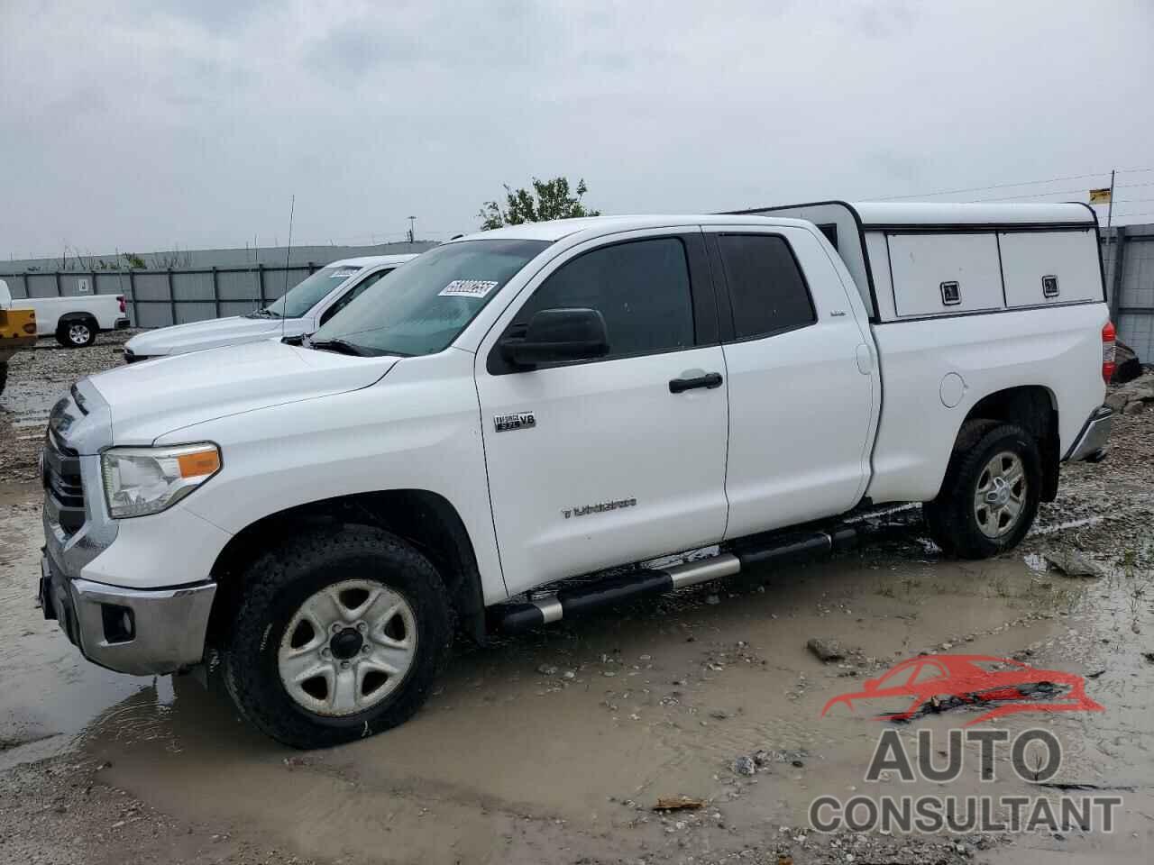 TOYOTA TUNDRA 2015 - 5TFUW5F10FX416031
