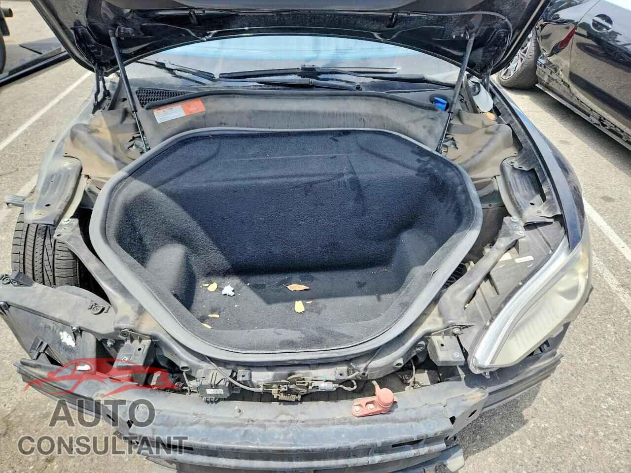 TESLA MODEL S 2015 - 5YJSA1E24FF103390