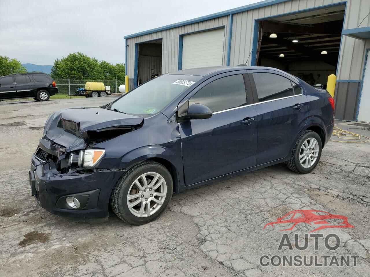 CHEVROLET SONIC 2015 - 1G1JC5SH4F4187829
