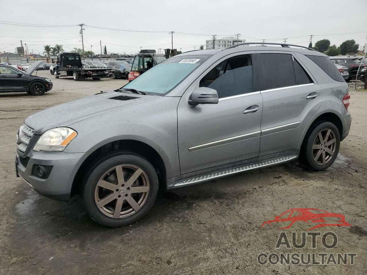 MERCEDES-BENZ M-CLASS 2011 - 4JGBB5GB0BA624462