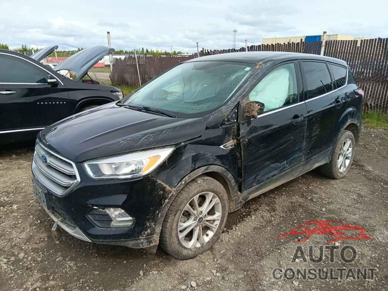 FORD ESCAPE 2017 - 1FMCU9G93HUC52139