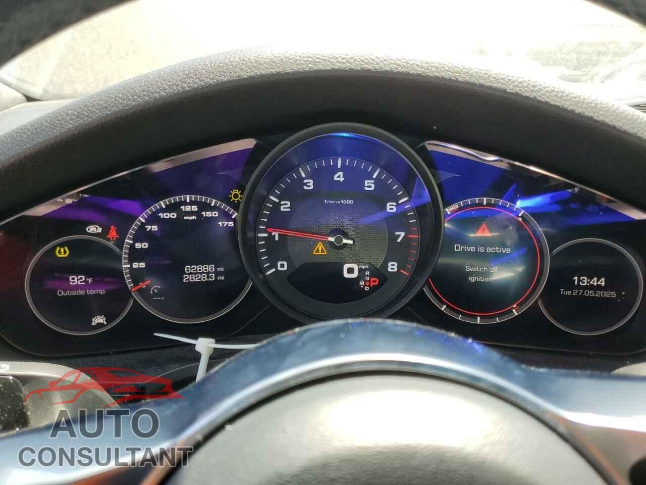 PORSCHE CAYENNE 2019 - WP1AA2AY4KDA13569