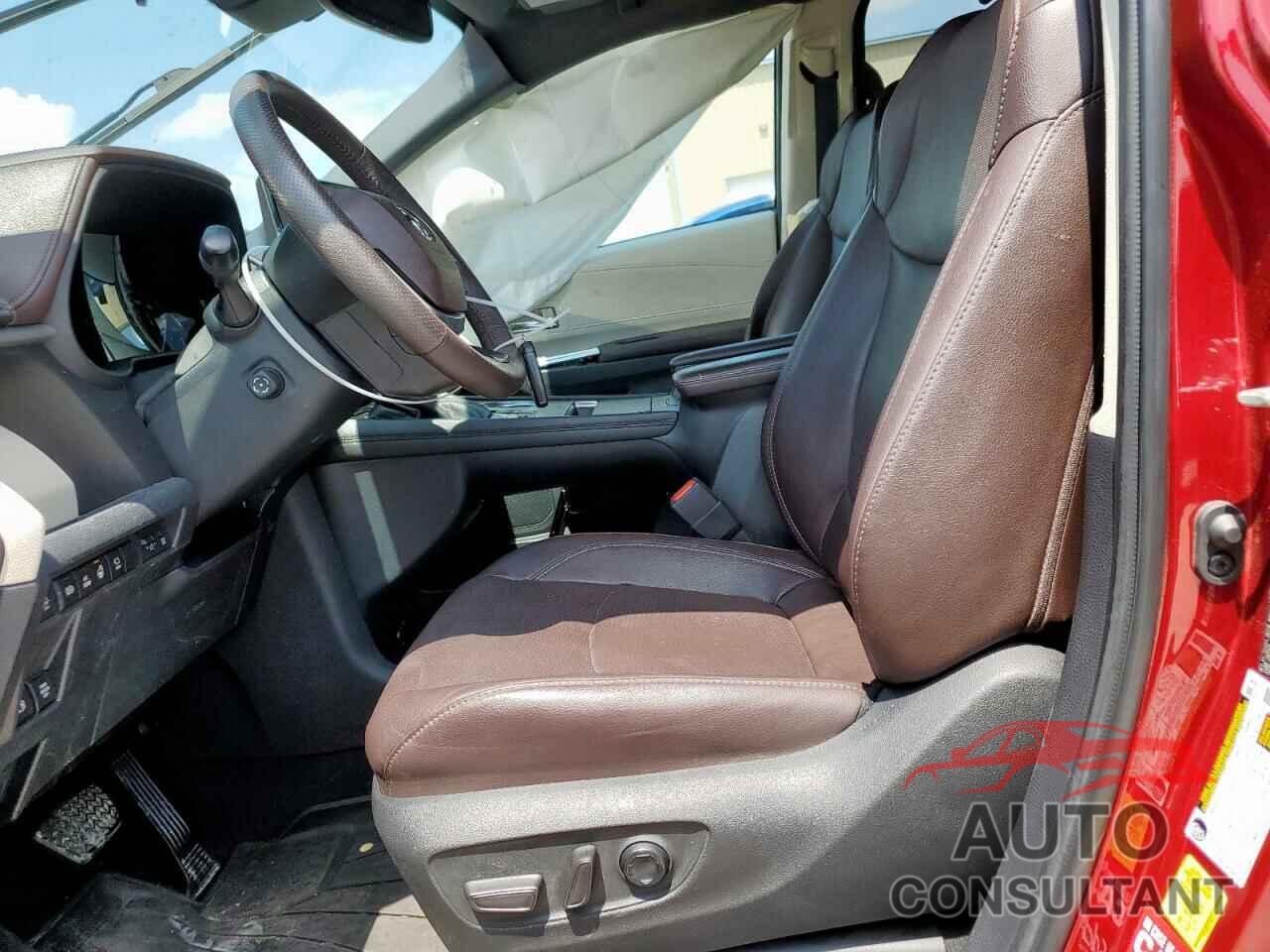 TOYOTA SIENNA 2022 - 5TDERKEC8NS122894