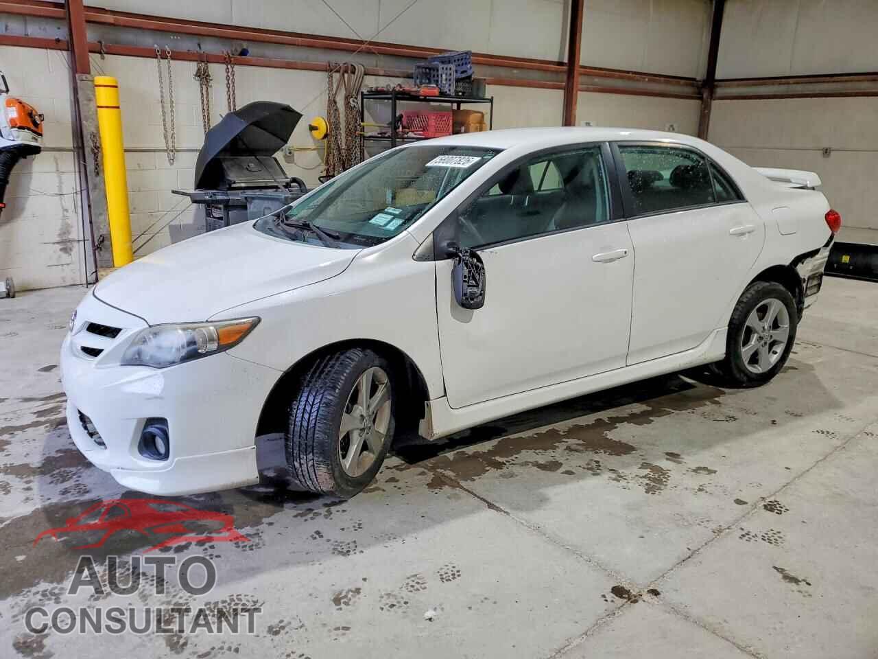 TOYOTA COROLLA 2013 - 2T1BU4EEXDC067290