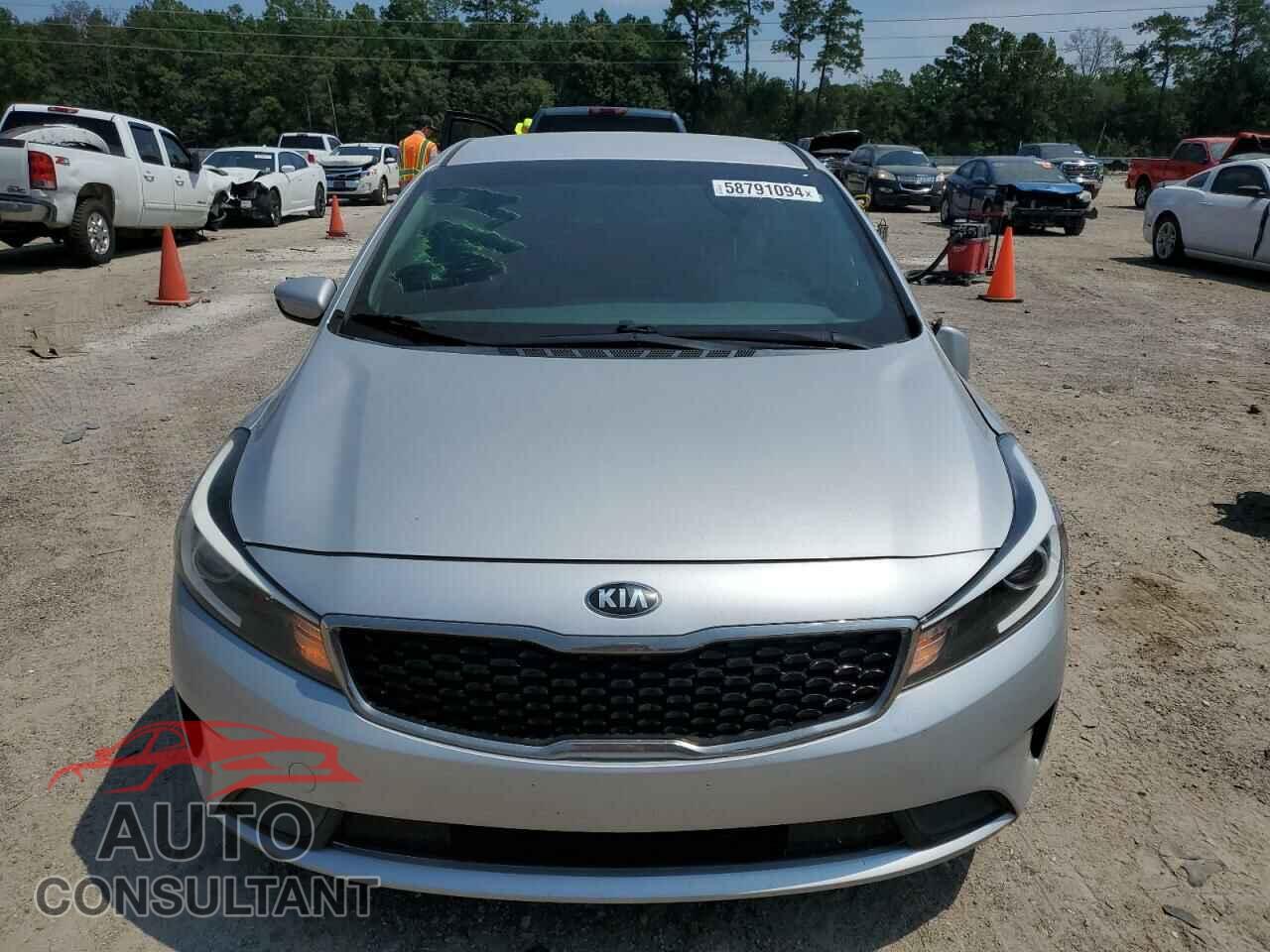 KIA FORTE 2017 - 3KPFK4A78HE057170