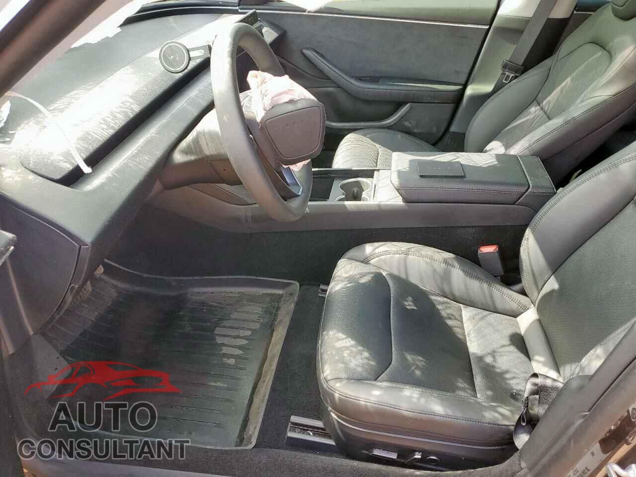 TESLA MODEL 3 2024 - 5YJ3E1EB0RF819149