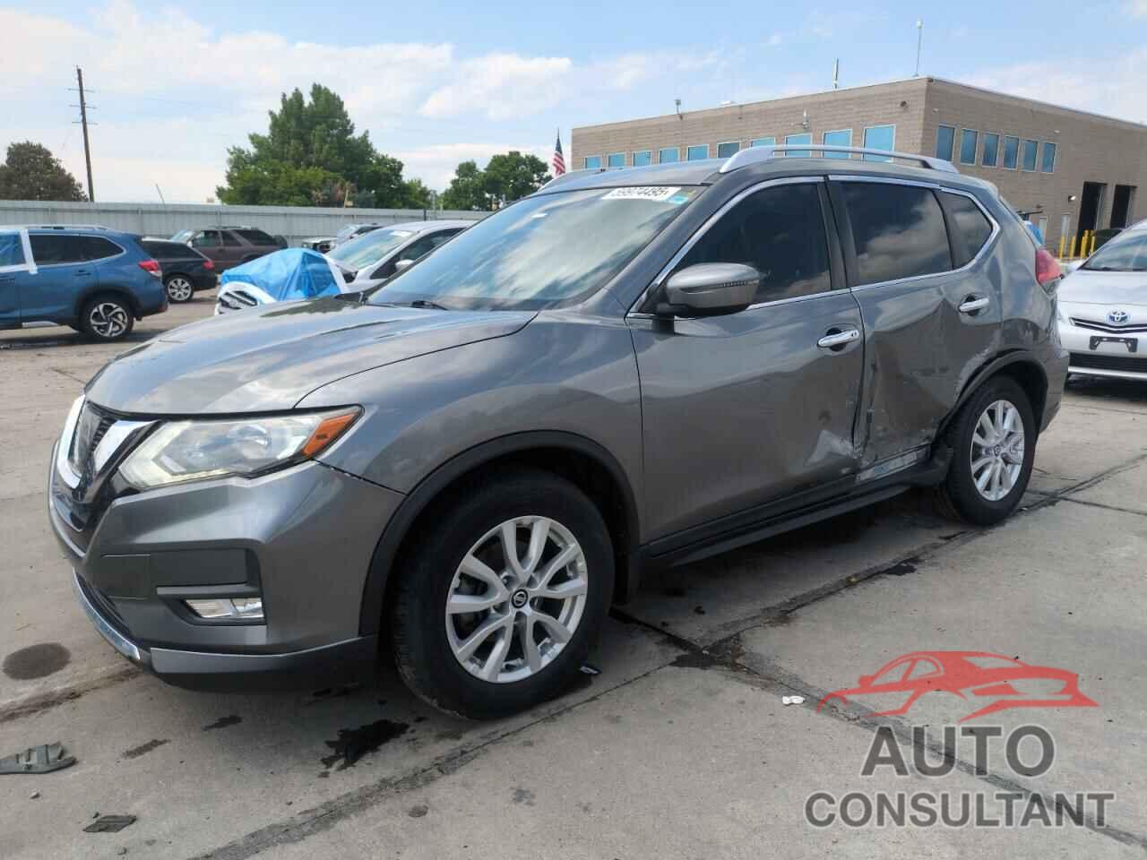NISSAN ROGUE 2017 - KNMAT2MT5HP597743