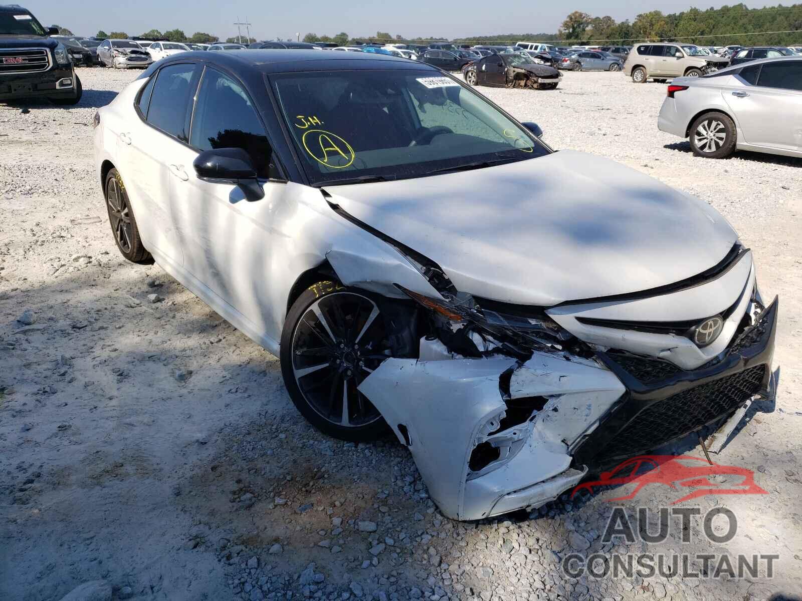 TOYOTA CAMRY 2019 - 4T1B61HK8KU247163