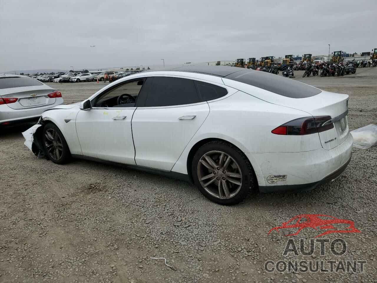 TESLA MODEL S 2013 - 5YJSA1DNXDFP21418