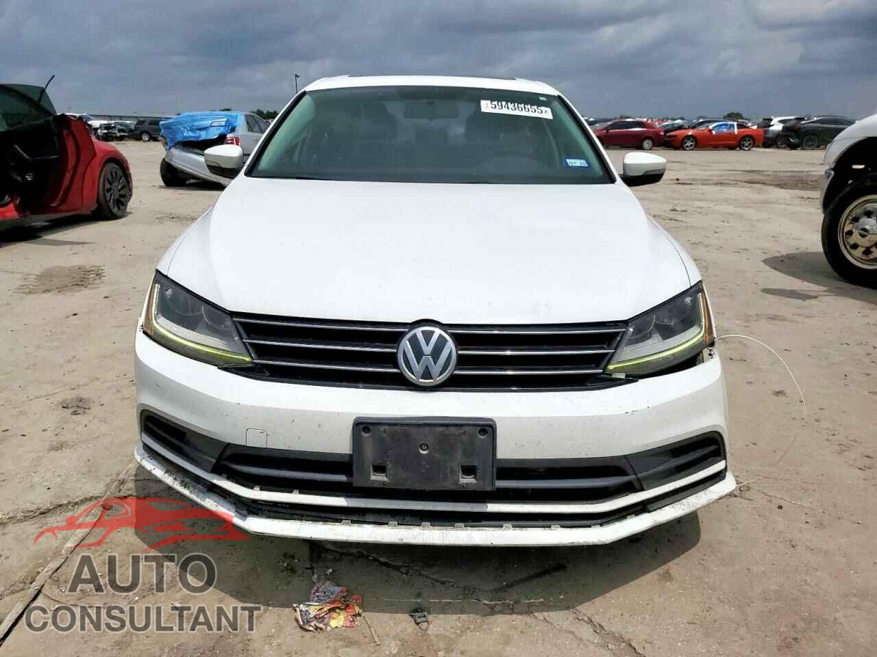 VOLKSWAGEN JETTA 2017 - 3VWDB7AJ8HM360747