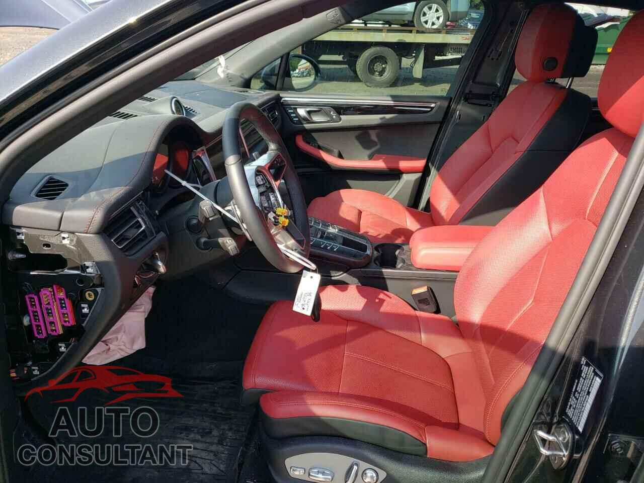 PORSCHE MACAN 2021 - WP1AA2A57MLB02468