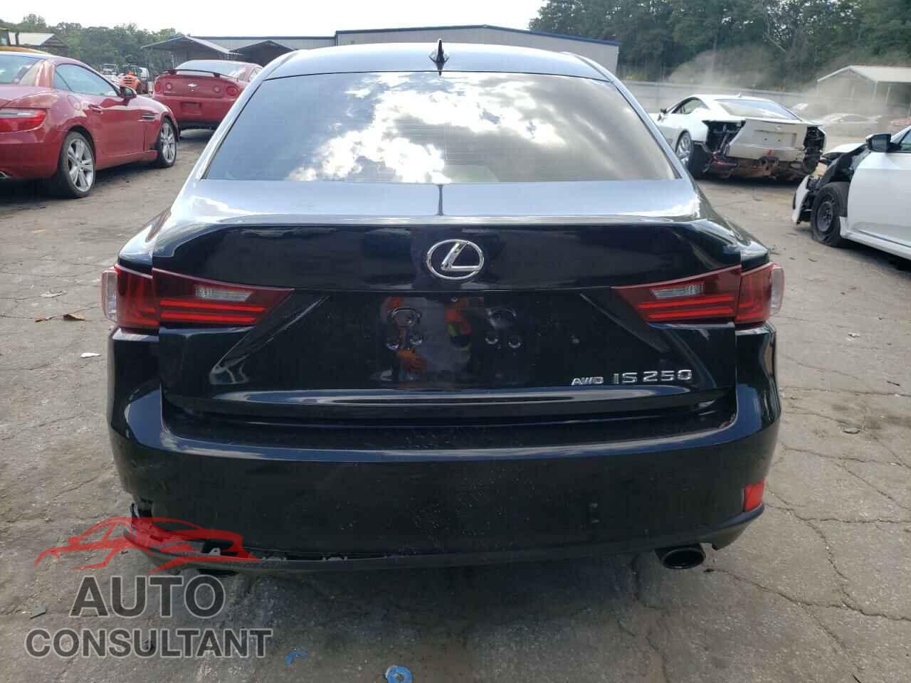 LEXUS IS 2014 - JTHCF1D20E5003180