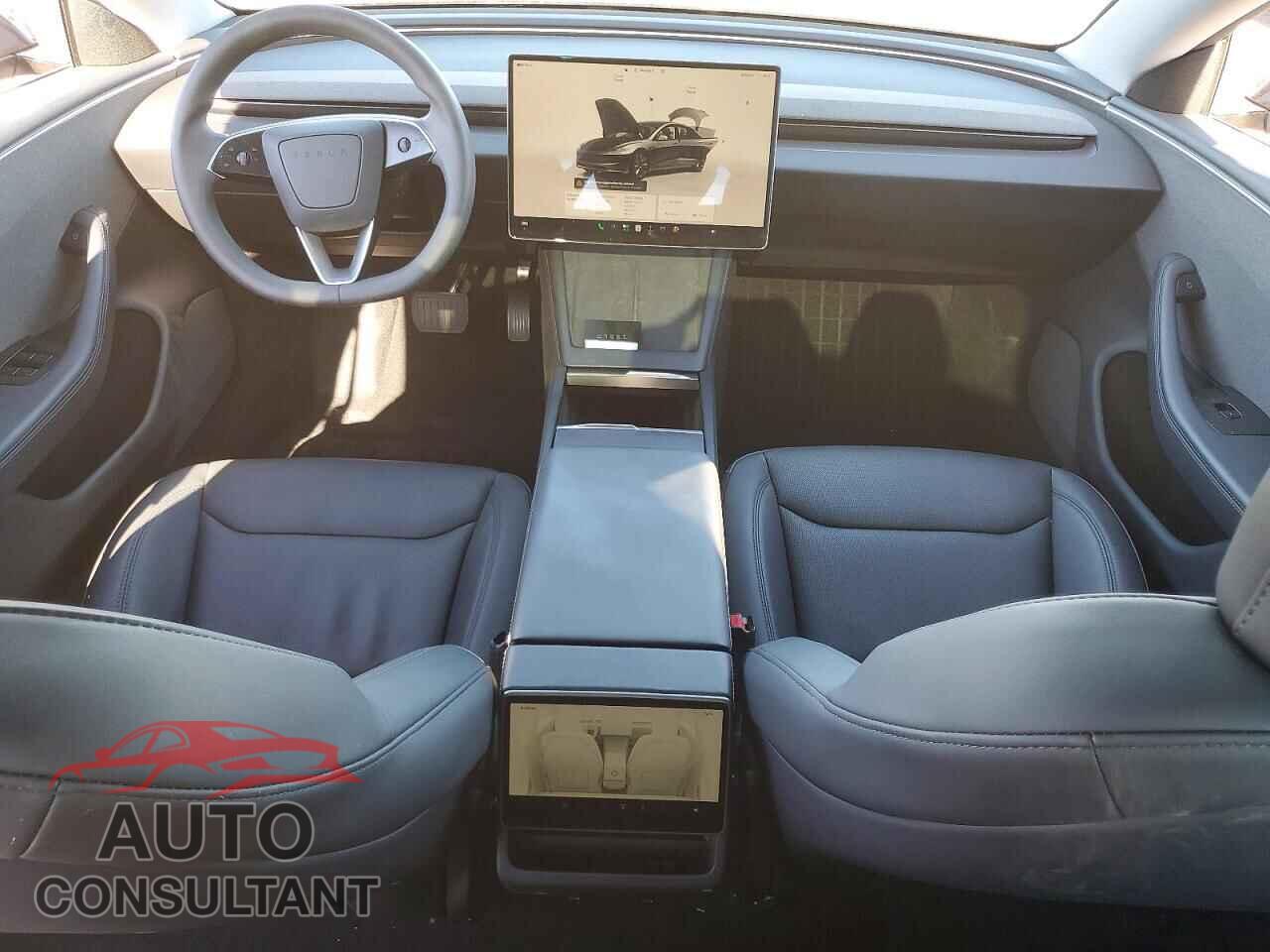 TESLA MODEL 3 2025 - 5YJ3E1EA3SF919145