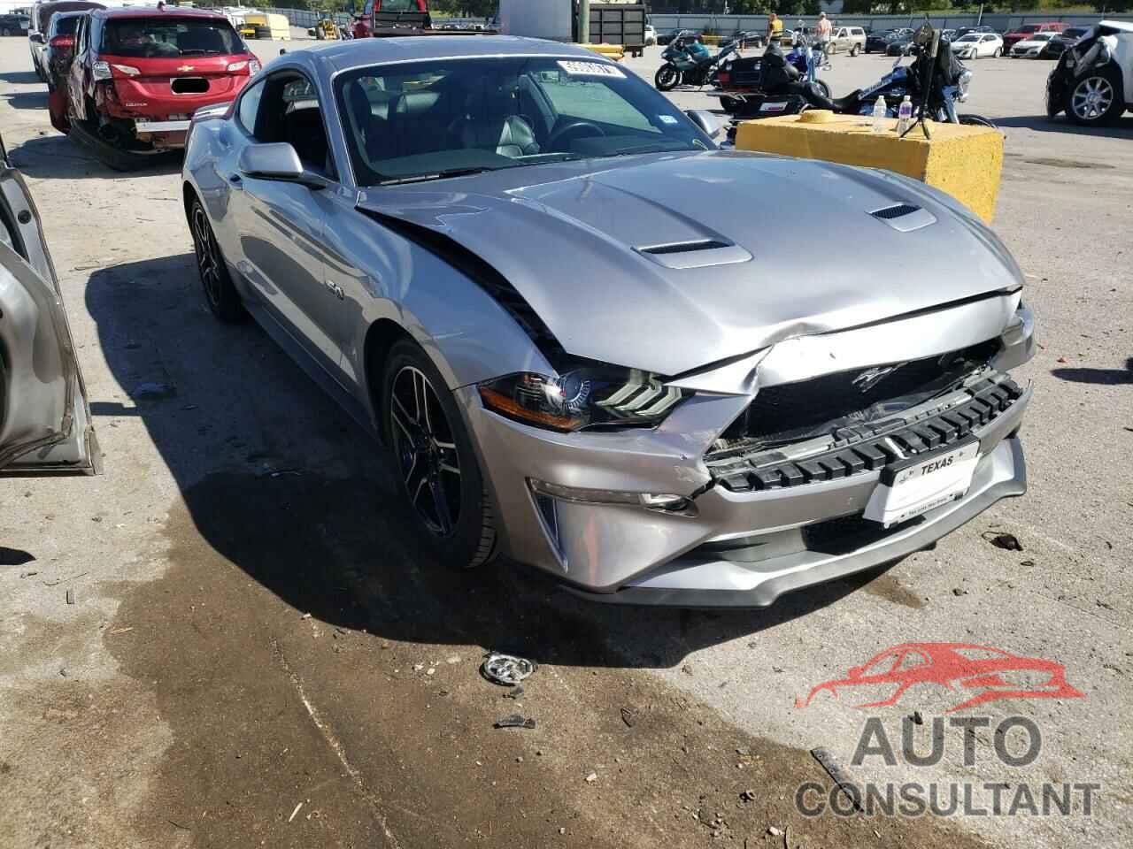 FORD MUSTANG 2020 - 1FA6P8CF5L5111709