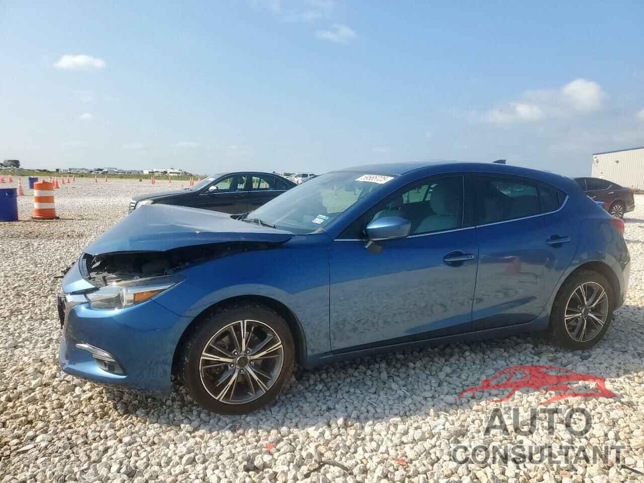 MAZDA 3 2018 - 3MZBN1M38JM166623