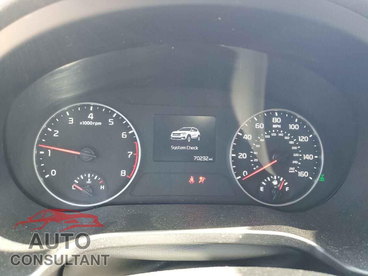 KIA SELTOS 2021 - KNDEUCAA2M7156458