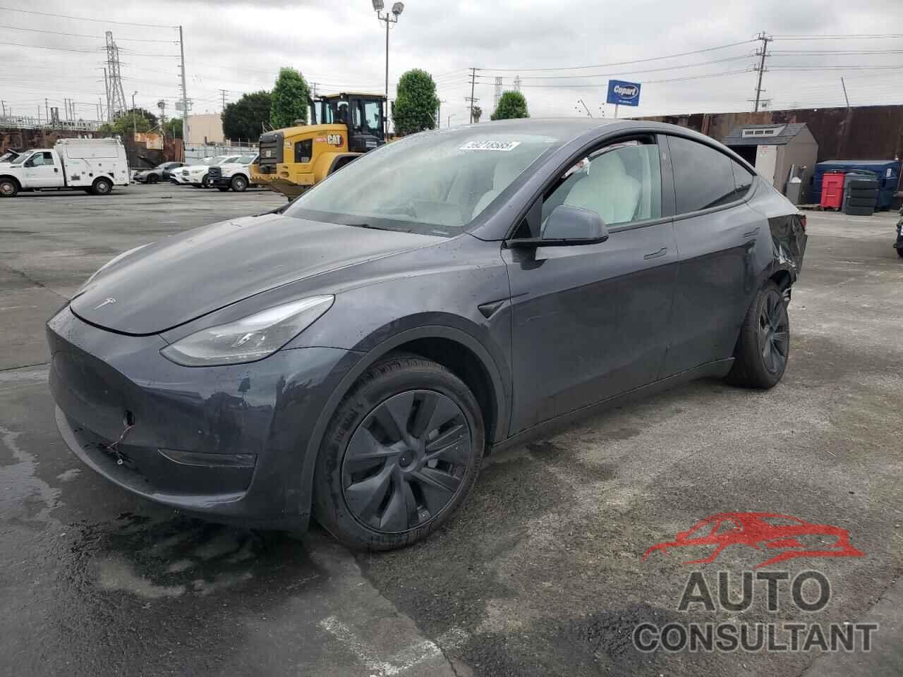 TESLA MODEL Y 2024 - 7SAYGDED9RF101055
