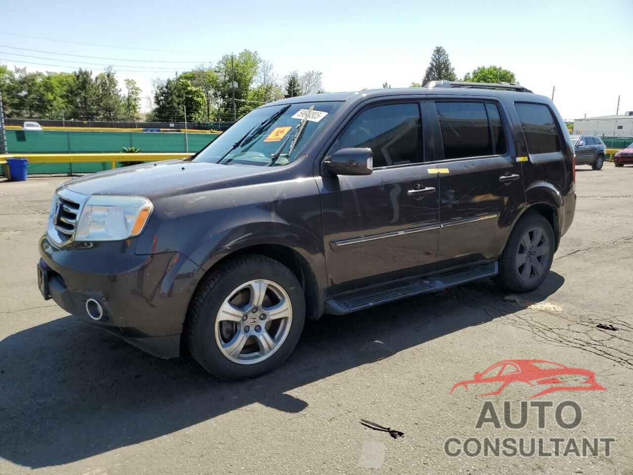 HONDA PILOT 2013 - 5FNYF4H90DB027752