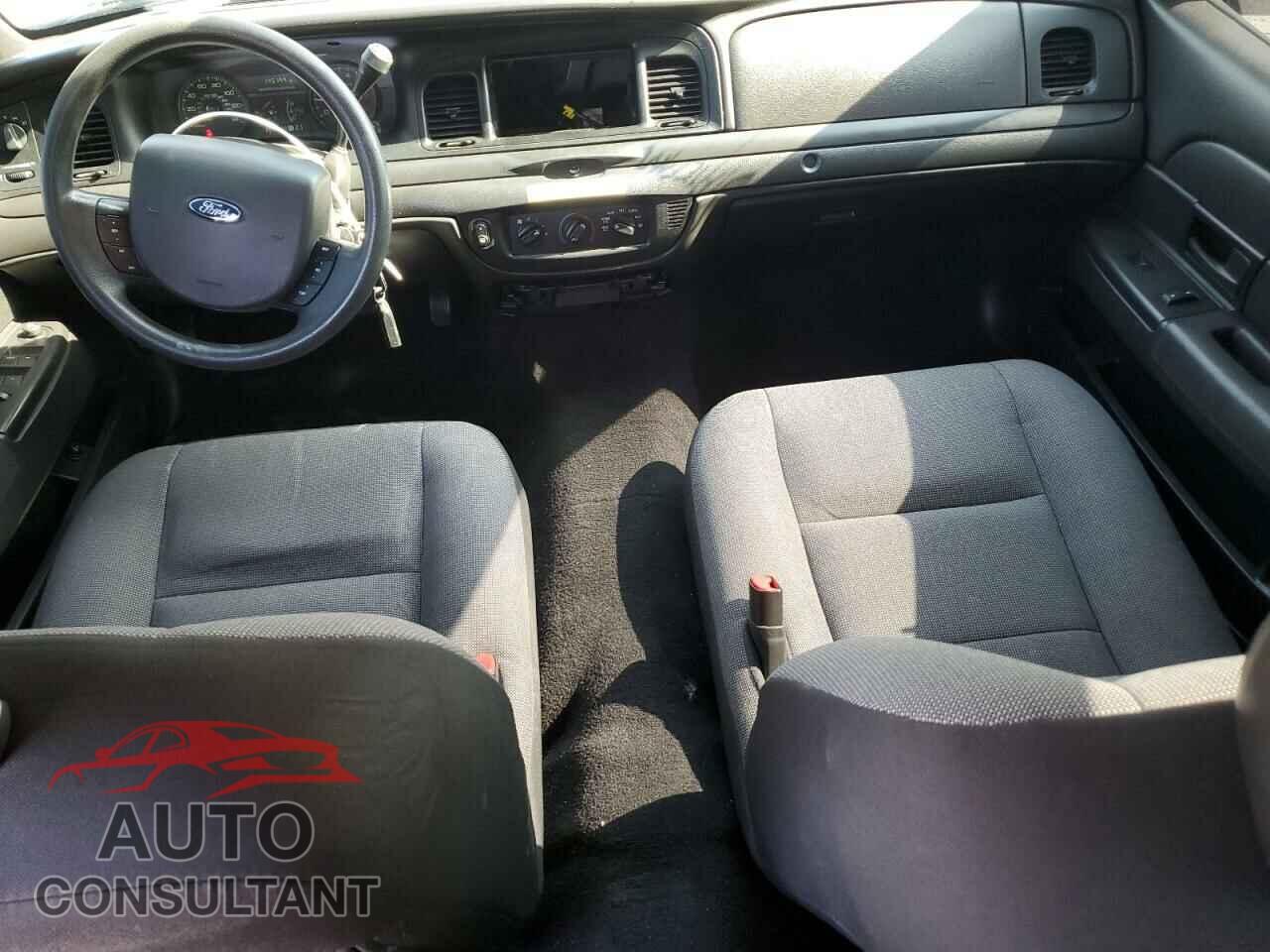 FORD CROWN VIC 2011 - 2FABP7BV5BX169575